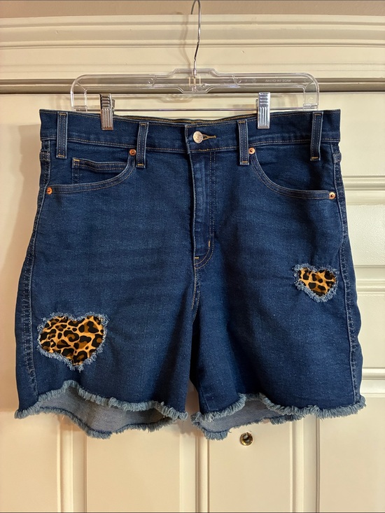 Signature by Levi Strauss Pants - Women’s Designer Levi Jean Shorts w/ Hand-sewn Leopard Patched Hearts, Size 14